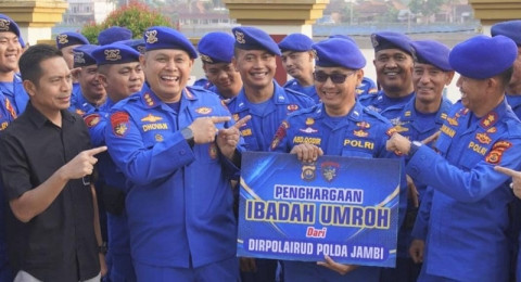 Dedikasi Tanpa Batas, Aipda Abdul Qodir Diganjar Hadiah Umrah